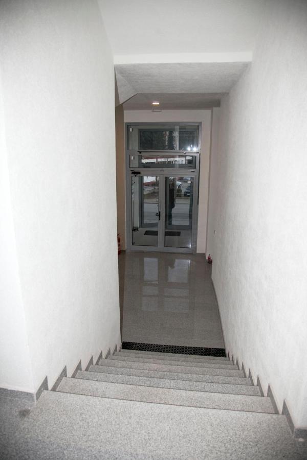 Apartment Yesa Travnik Luaran gambar
